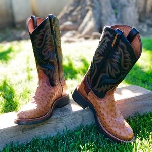 Ariat Shoes - Ariat Round Toe Ostrich Boots Ariat Shoes - Ariat Round Toe Ostrich Boots